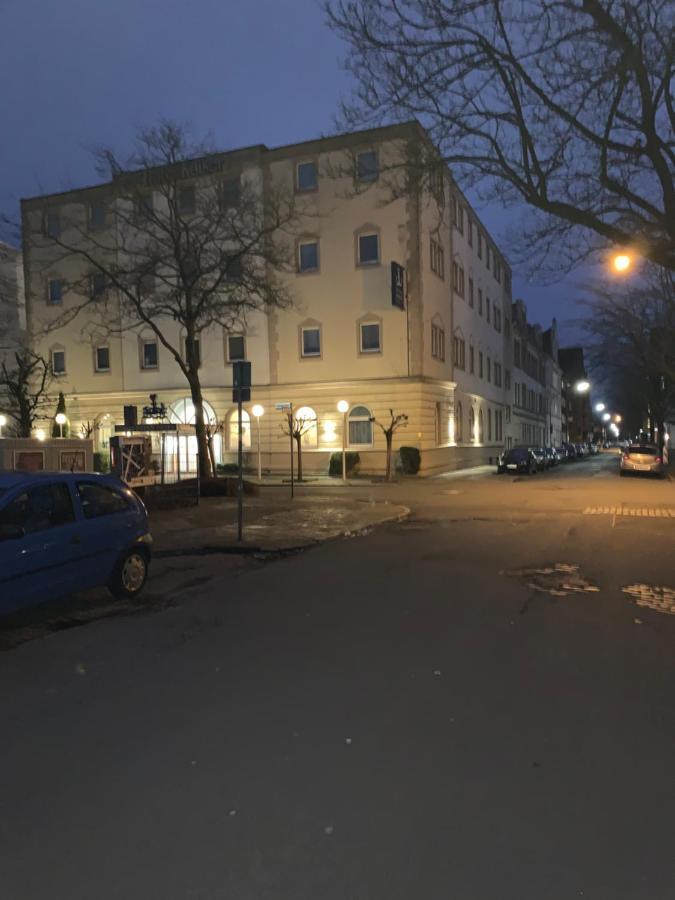 Sudstadt-Fewo Mit Grossem Balkon Nahe City Und Meer - Uber Den Dachern Von Whv Wilhelmshaven Esterno foto